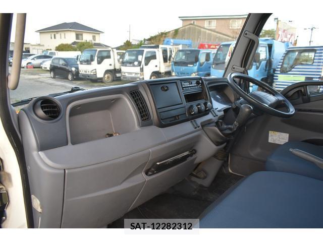 MITSUBISHI FUSO CANTER 2014-02 7796548-14
