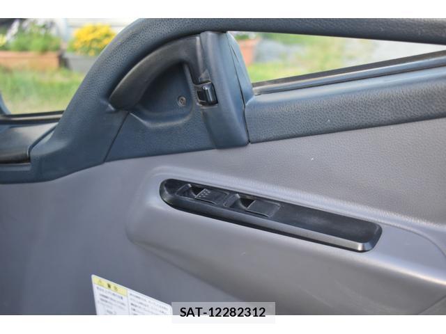 MITSUBISHI FUSO CANTER 2014-02 7796548-15