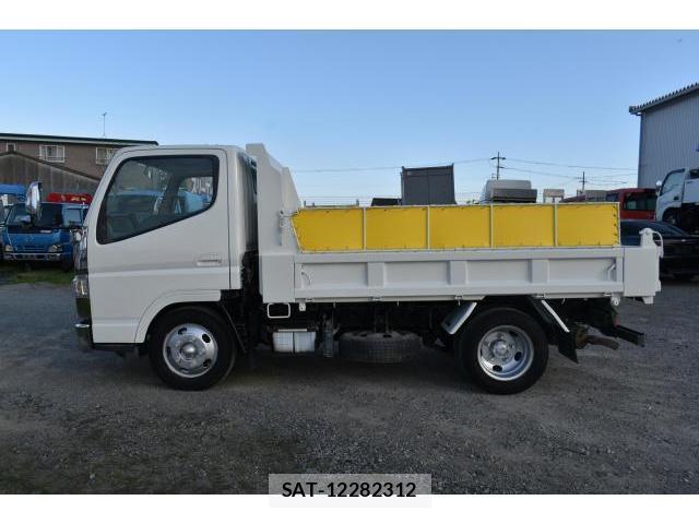 MITSUBISHI FUSO CANTER 2014-02 7796548-4