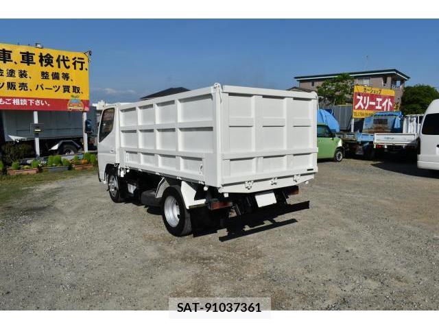 MITSUBISHI FUSO CANTER 2012-10 7796553-1