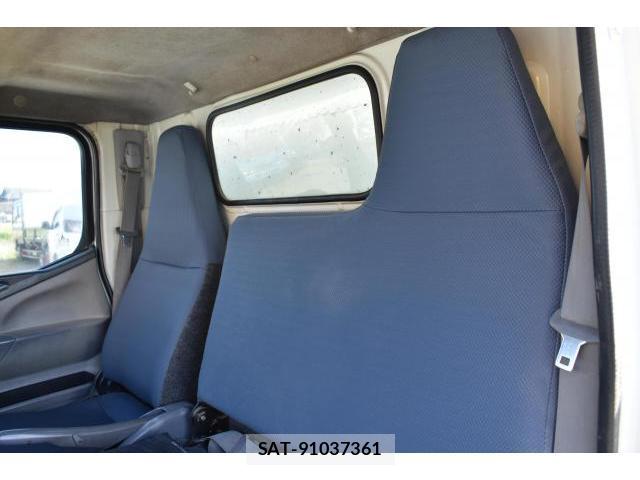MITSUBISHI FUSO CANTER 2012-10 7796553-17