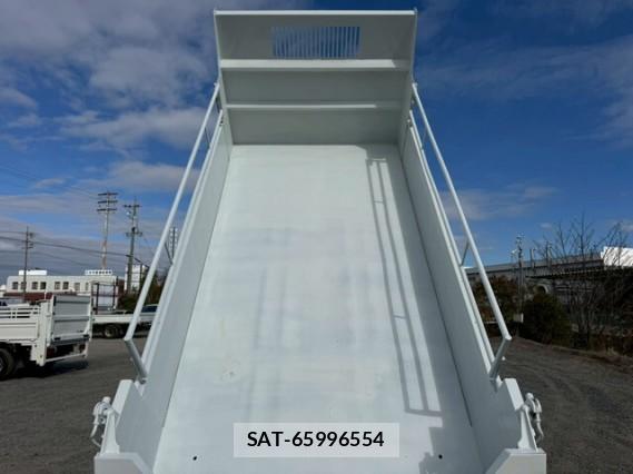 MITSUBISHI FUSO CANTER 2015 7797912-16
