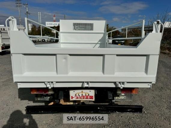 MITSUBISHI FUSO CANTER 2015 7797912-4