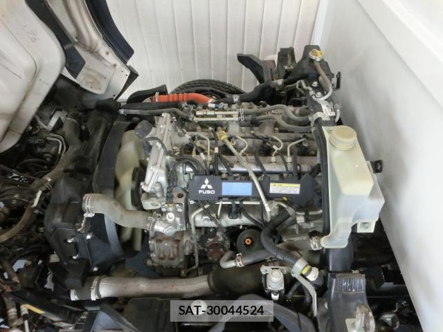 MITSUBISHI FUSO CANTER 2014-11 7797934-17