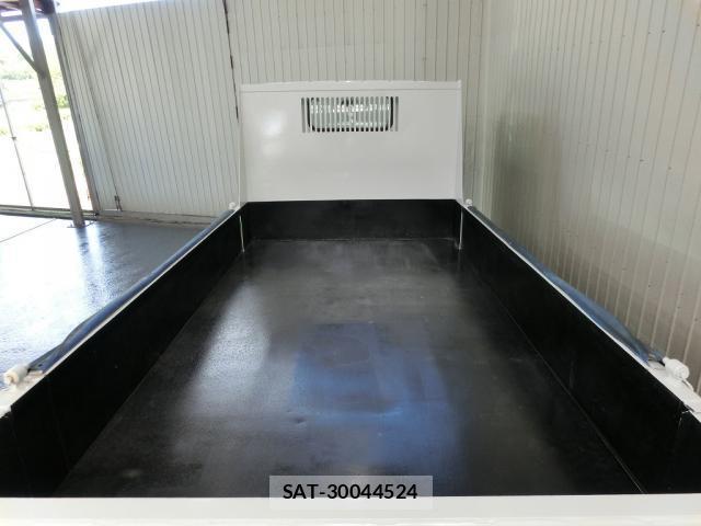 MITSUBISHI FUSO CANTER 2014-11 7797934-18