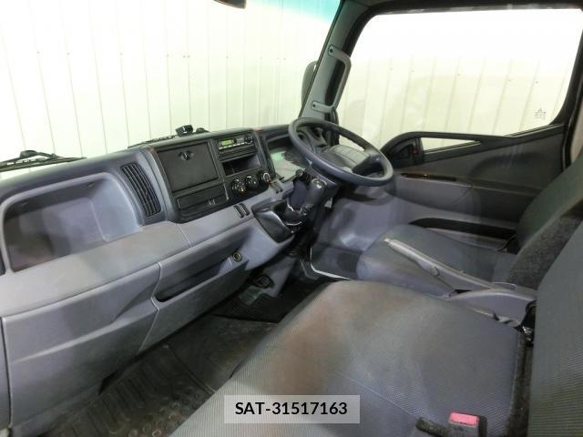 MITSUBISHI FUSO CANTER 2014-06 7797935-2