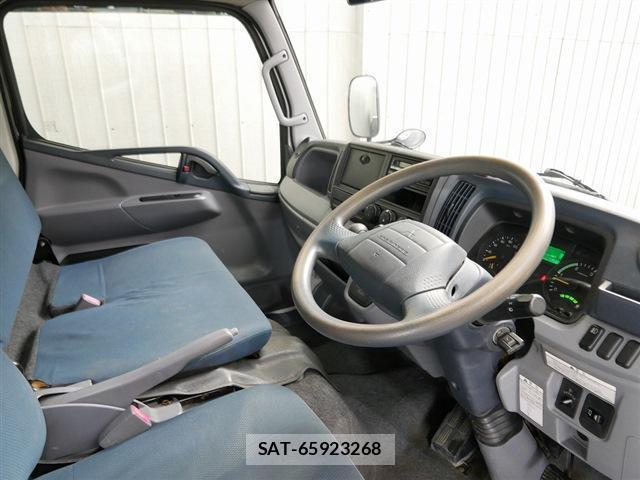 MITSUBISHI FUSO CANTER 2013-01 7797936-11
