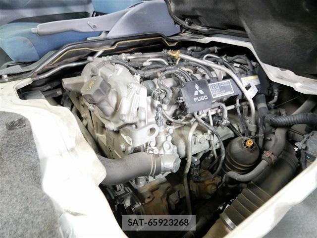MITSUBISHI FUSO CANTER 2013-01 7797936-17