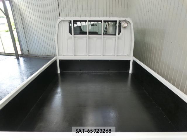 MITSUBISHI FUSO CANTER 2013-01 7797936-18