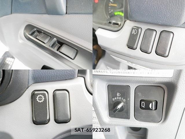 MITSUBISHI FUSO CANTER 2013-01 7797936-5