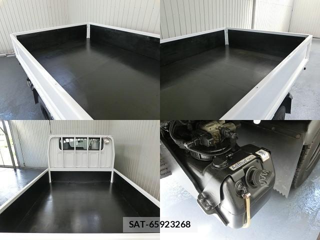 MITSUBISHI FUSO CANTER 2013-01 7797936-7