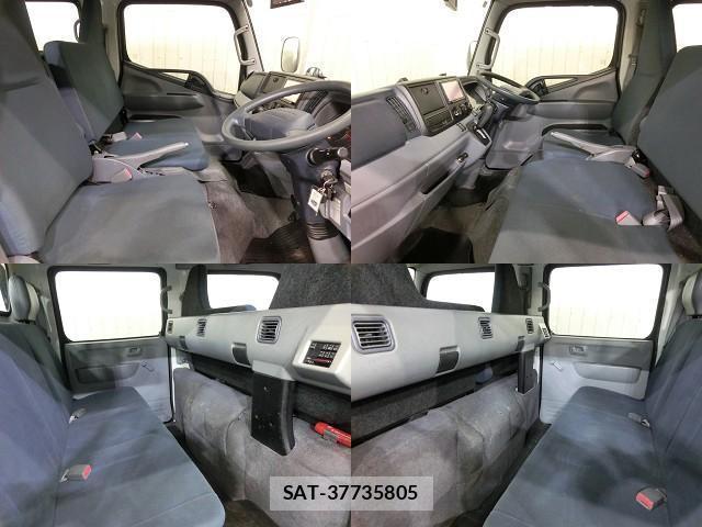 MITSUBISHI FUSO CANTER 2015-12 7797939-4