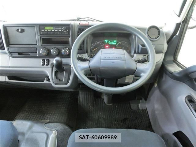 MITSUBISHI FUSO CANTER 2014-09 7797946-19