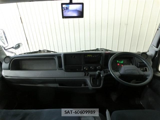 MITSUBISHI FUSO CANTER 2014-09 7797946-3