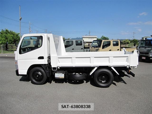MITSUBISHI FUSO CANTER 2017-02 7797952-14