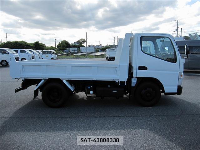 MITSUBISHI FUSO CANTER 2017-02 7797952-15