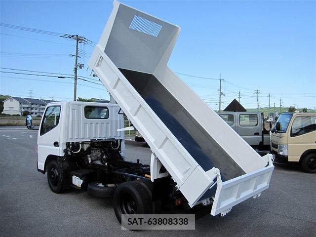 MITSUBISHI FUSO CANTER 2017-02 7797952-19