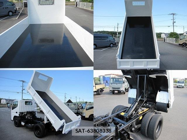 MITSUBISHI FUSO CANTER 2017-02 7797952-7
