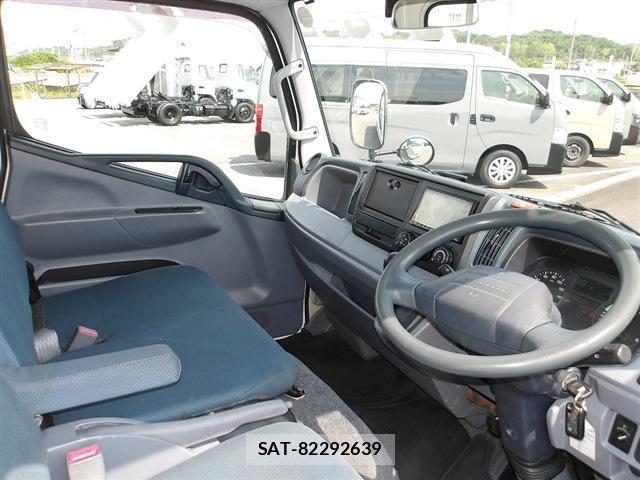 MITSUBISHI FUSO CANTER 2015-09 7797954-11