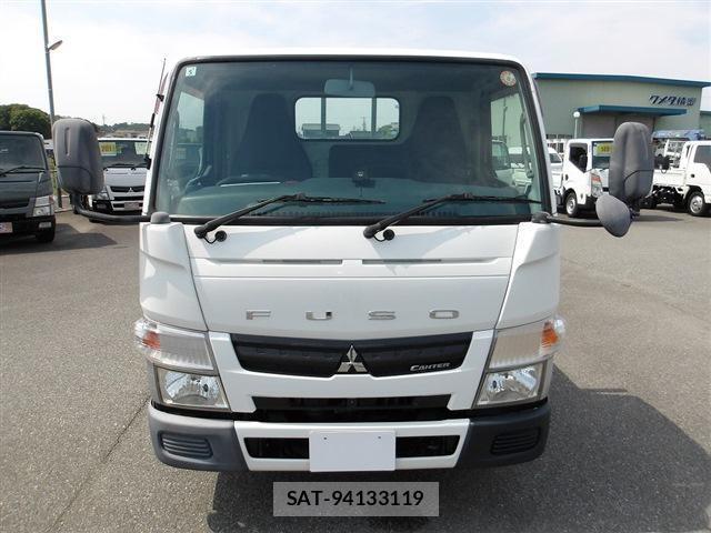 MITSUBISHI FUSO CANTER 2015-04 7797955-12