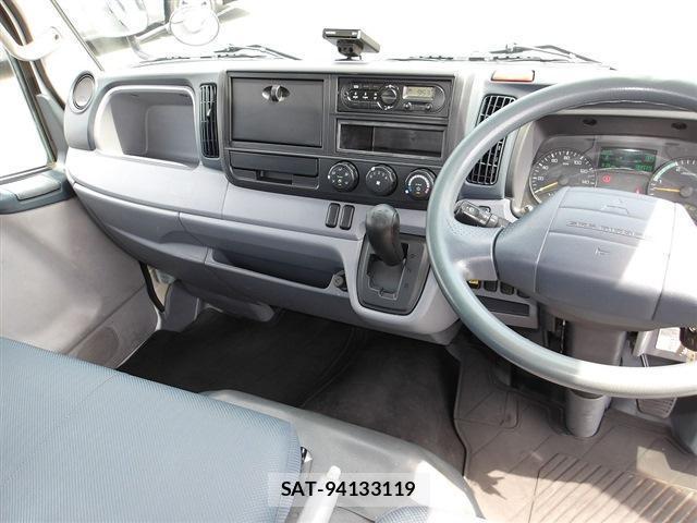 MITSUBISHI FUSO CANTER 2015-04 7797955-3