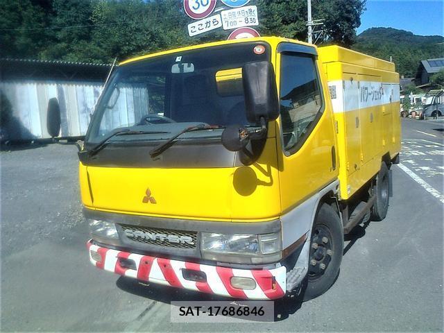 MITSUBISHI FUSO CANTER 2002-04 7798398-1