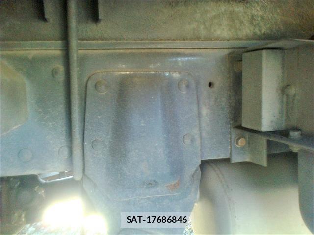 MITSUBISHI FUSO CANTER 2002-04 7798398-8
