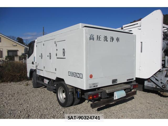MITSUBISHI FUSO CANTER 2011-09 7798406-2
