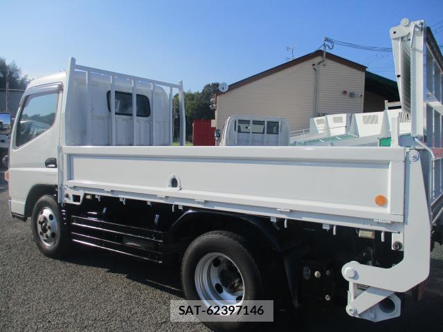 MITSUBISHI FUSO CANTER 2018-06 7799765-12