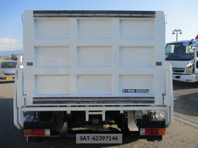 MITSUBISHI FUSO CANTER 2018-06 7799765-13
