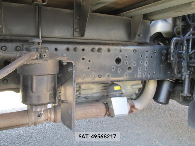 MITSUBISHI FUSO CANTER 2008-10 7799768-4