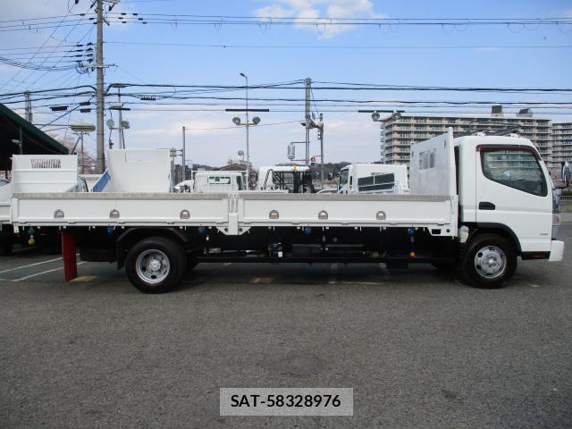 MITSUBISHI FUSO CANTER 2017-03 7799774-1