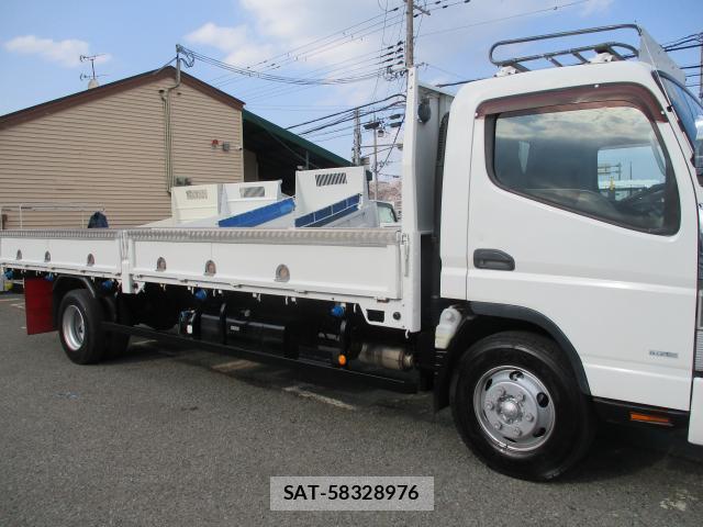 MITSUBISHI FUSO CANTER 2017-03 7799774-11