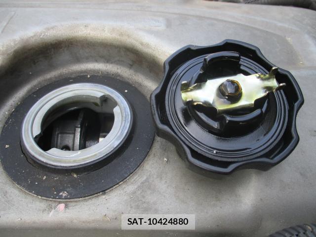 MITSUBISHI FUSO CANTER 2006-03 7799777-1