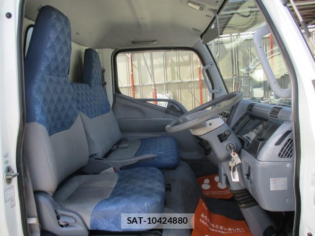 MITSUBISHI FUSO CANTER 2006-03 7799777-8