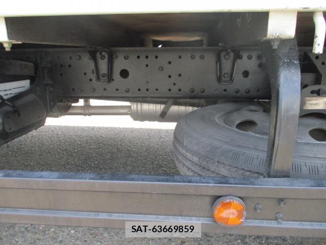 MITSUBISHI FUSO CANTER 2006-02 7799781-4