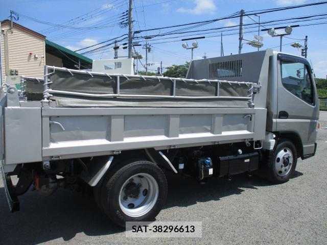 MITSUBISHI FUSO CANTER 2020-08 7799786-13
