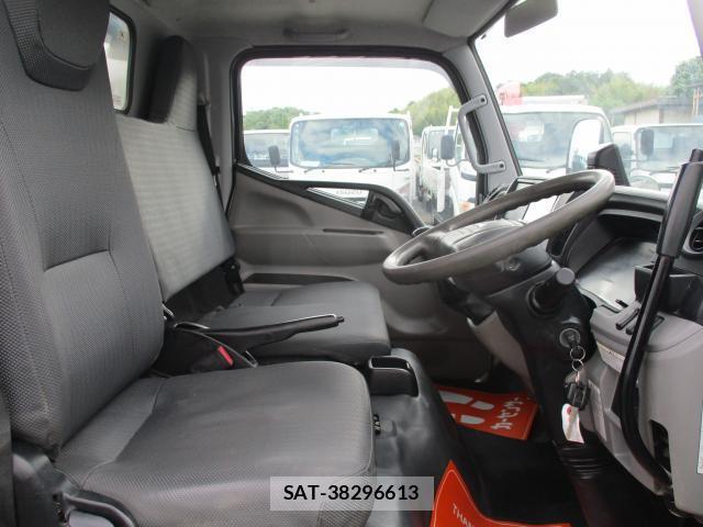 MITSUBISHI FUSO CANTER 2020-08 7799786-19