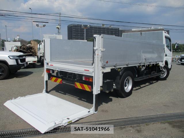 MITSUBISHI FUSO CANTER 2016-05 7799789-0
