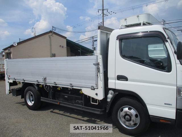 MITSUBISHI FUSO CANTER 2016-05 7799789-12