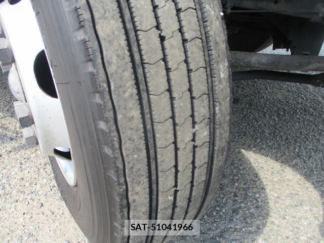 MITSUBISHI FUSO CANTER 2016-05 7799789-17