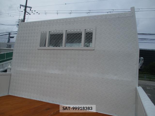 MITSUBISHI FUSO CANTER 2020-04 7799793-16