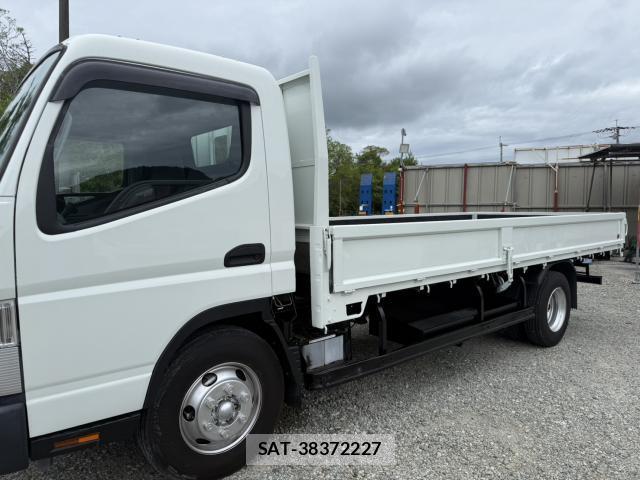 MITSUBISHI FUSO CANTER 2020-07 7799809-10