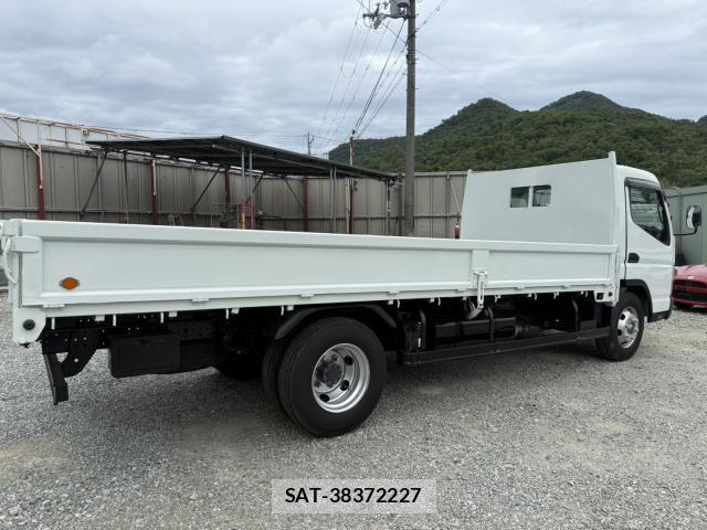 MITSUBISHI FUSO CANTER 2020-07 7799809-13