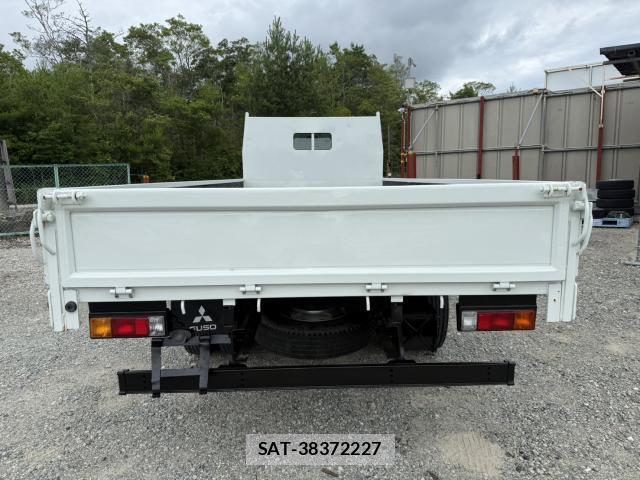 MITSUBISHI FUSO CANTER 2020-07 7799809-14