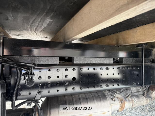 MITSUBISHI FUSO CANTER 2020-07 7799809-4