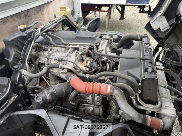 MITSUBISHI FUSO CANTER 2020-07 7799809-5