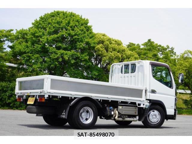 MITSUBISHI FUSO CANTER 2015-10 7800266-1