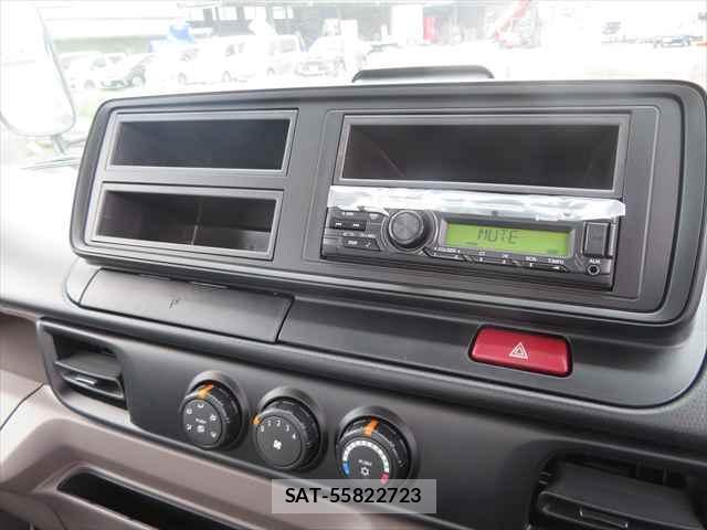 MITSUBISHI FUSO CANTER 2024-11 7800297-19