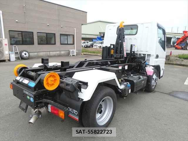 MITSUBISHI FUSO CANTER 2024-11 7800297-3
